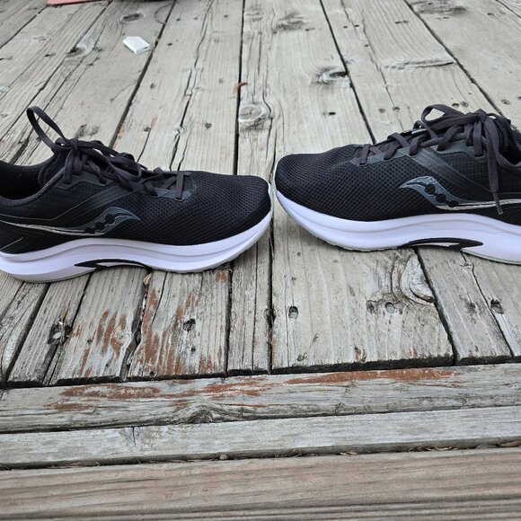 Saucony Men's Axon Road Running Shoe Black 11.5D - Picture 5 of 10